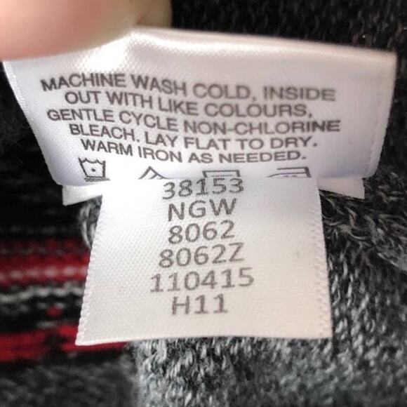 Hanna Andersson Gray Red Black Fair Isle Knit Pull Over V-Neck Sweater Vest Top - Picture 5 of 5